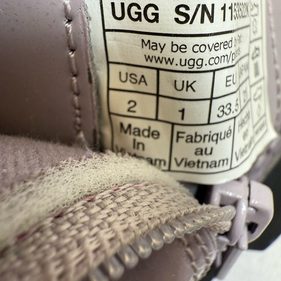 UGG GIRLS K RYANN BOOTS 1153522K PATENT LEATHER LACE-UP & ZIP LAVENDER SIZE 2 - Picture 6 of 9